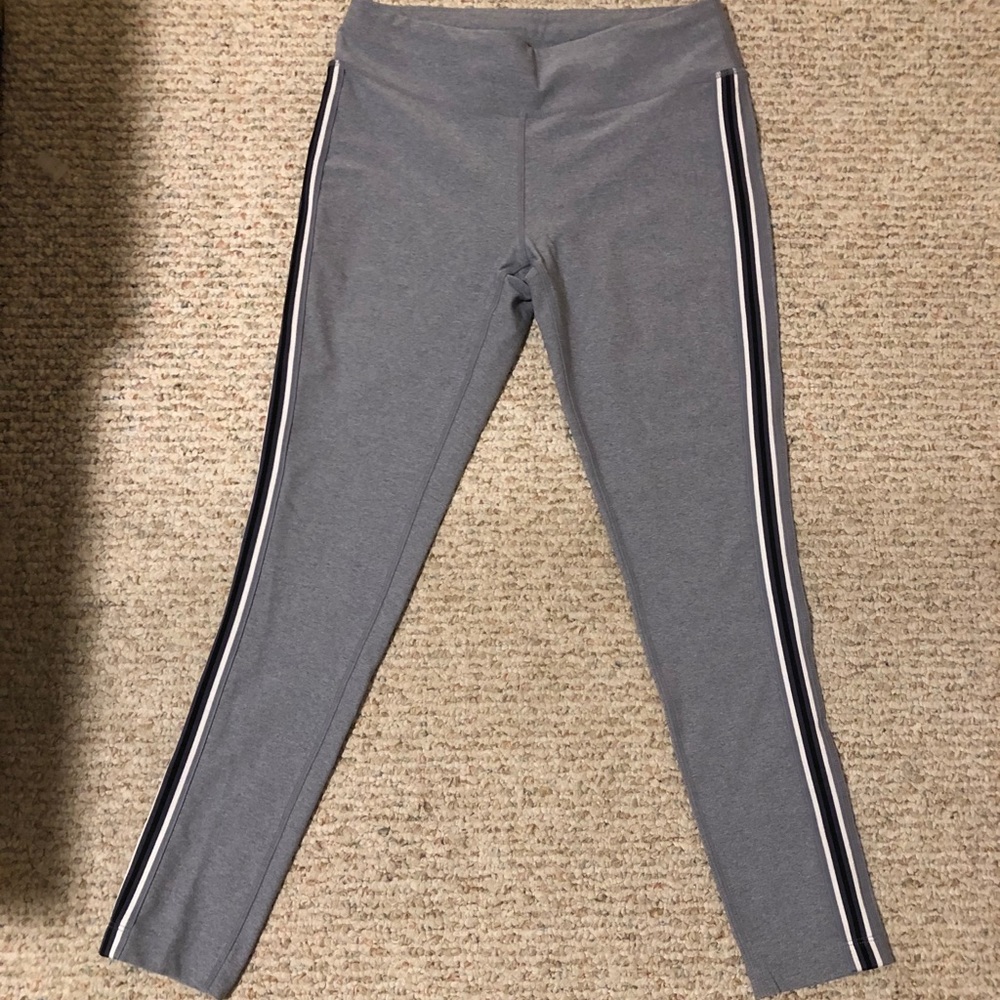 Grey Fashion Leggings - Picture 1 of 4